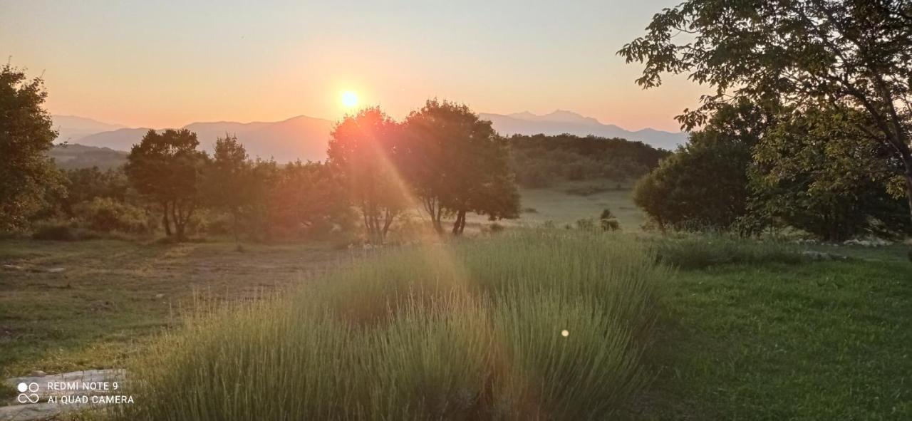 Terrae Eremis: Ristorante, Bar, B&B Roccamorice Dış mekan fotoğraf